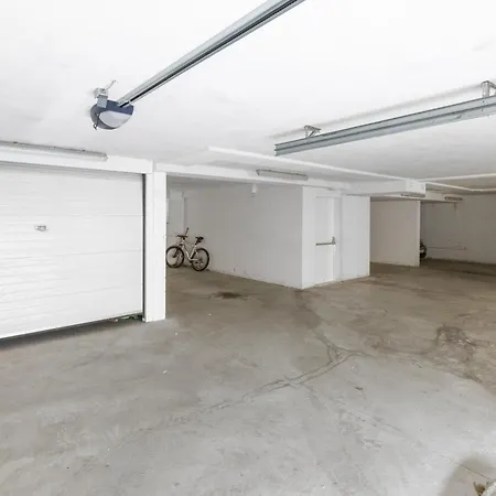 Sea Breeze With Private Balcony & Garage